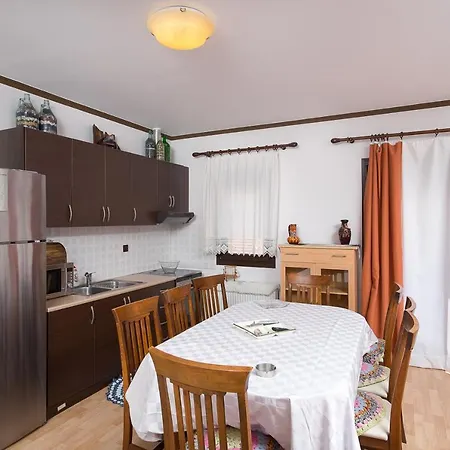 Apartment Anna *